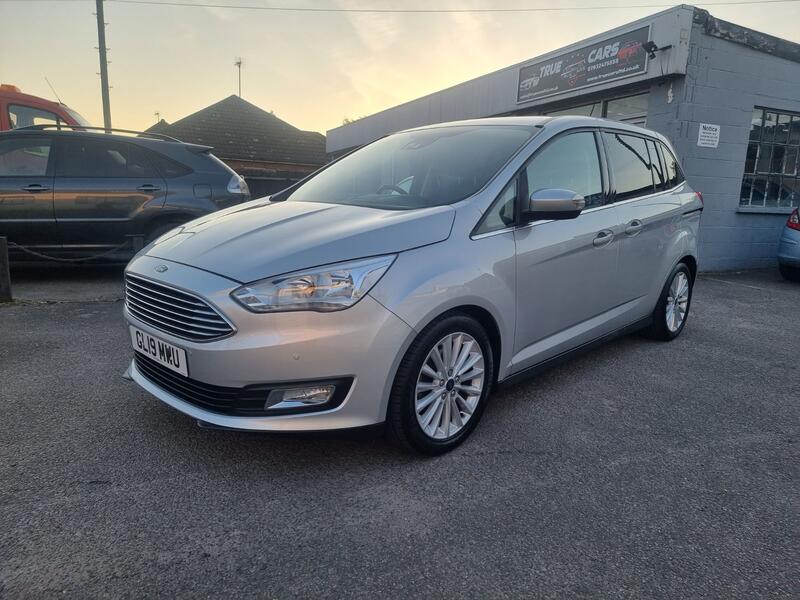 View FORD GRAND C-MAX 1.5 T EcoBoost Titanium