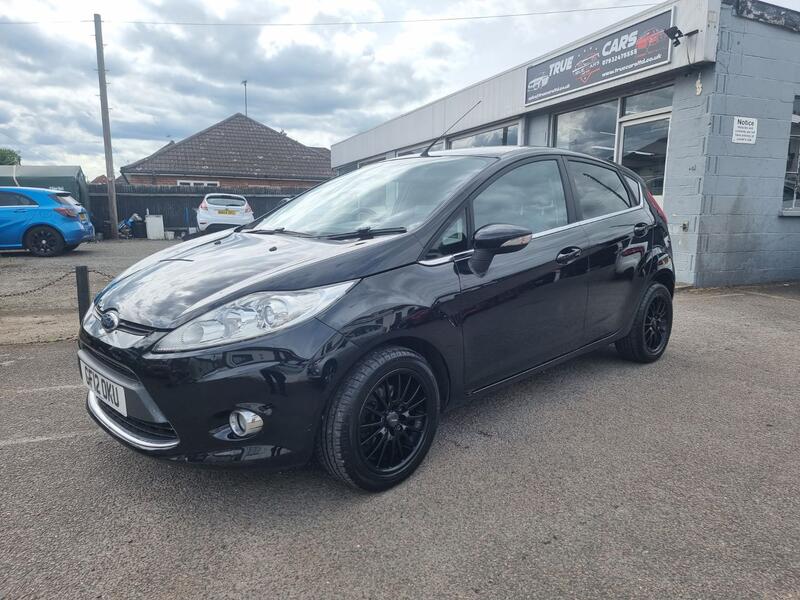 View FORD FIESTA 1.3 Zetec