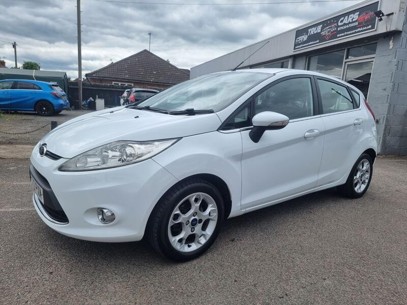 View FORD FIESTA 1.3 Zetec