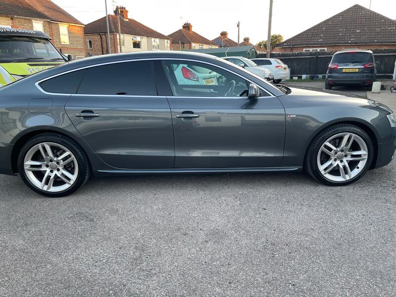View AUDI A5 3.0 TDI V6 S line