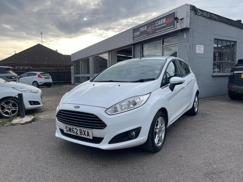 View FORD FIESTA 1.3 Zetec