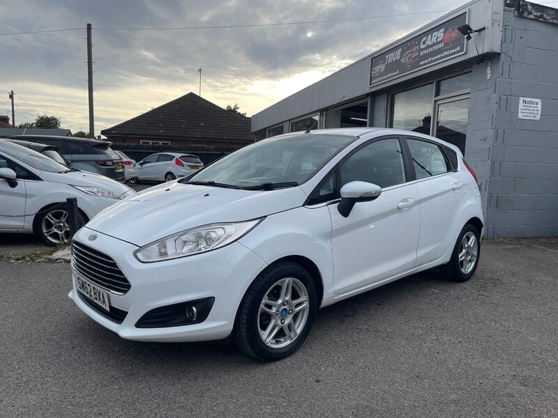 View FORD FIESTA 1.3 Zetec