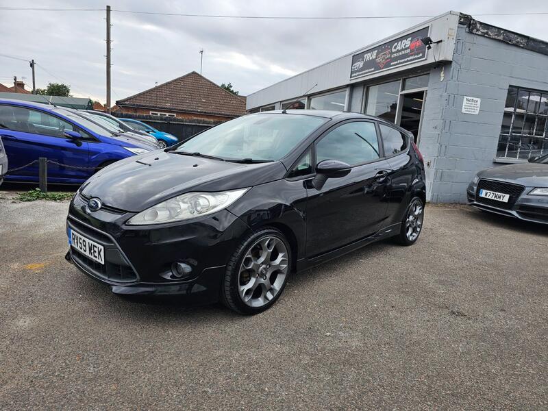 View FORD FIESTA 1.6 TDCi Zetec S